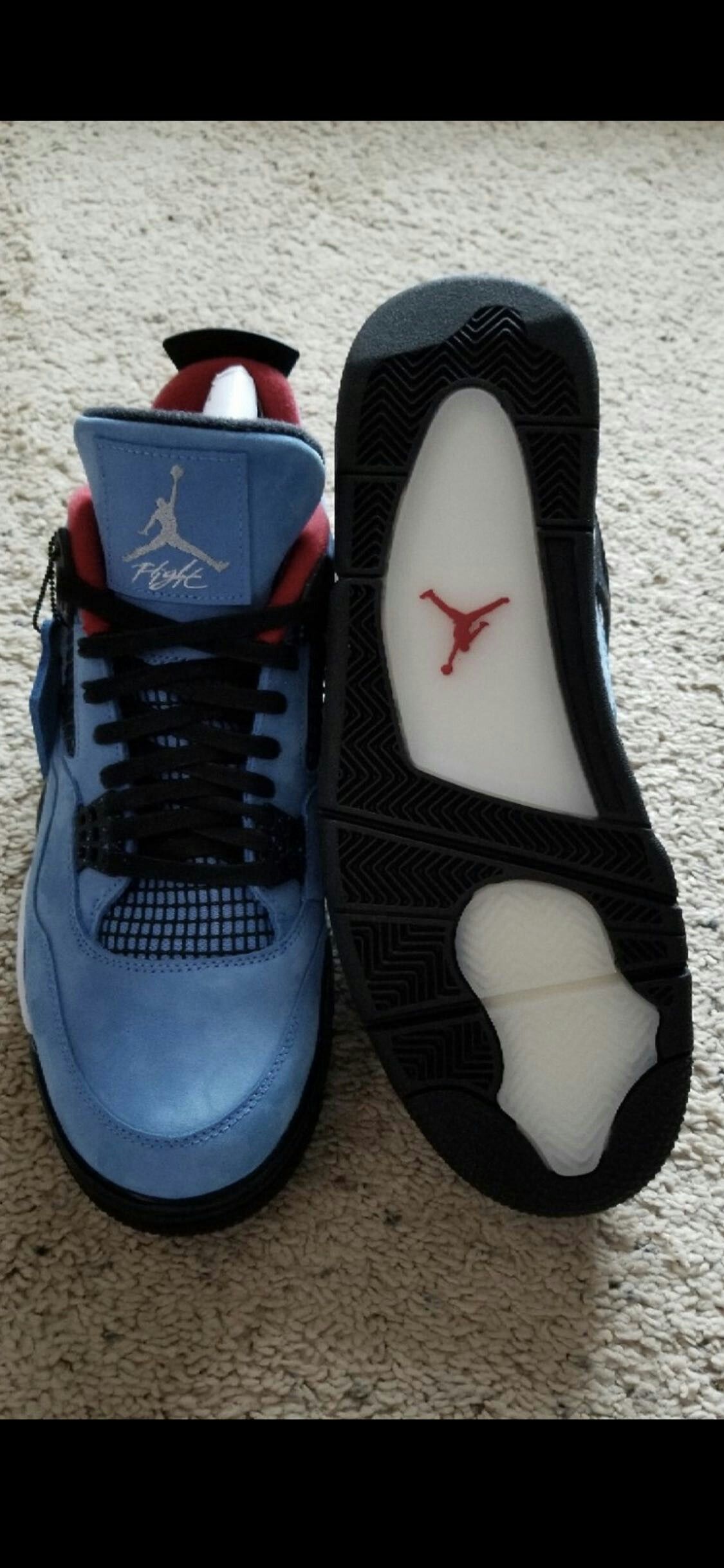 Travis Scott 4's