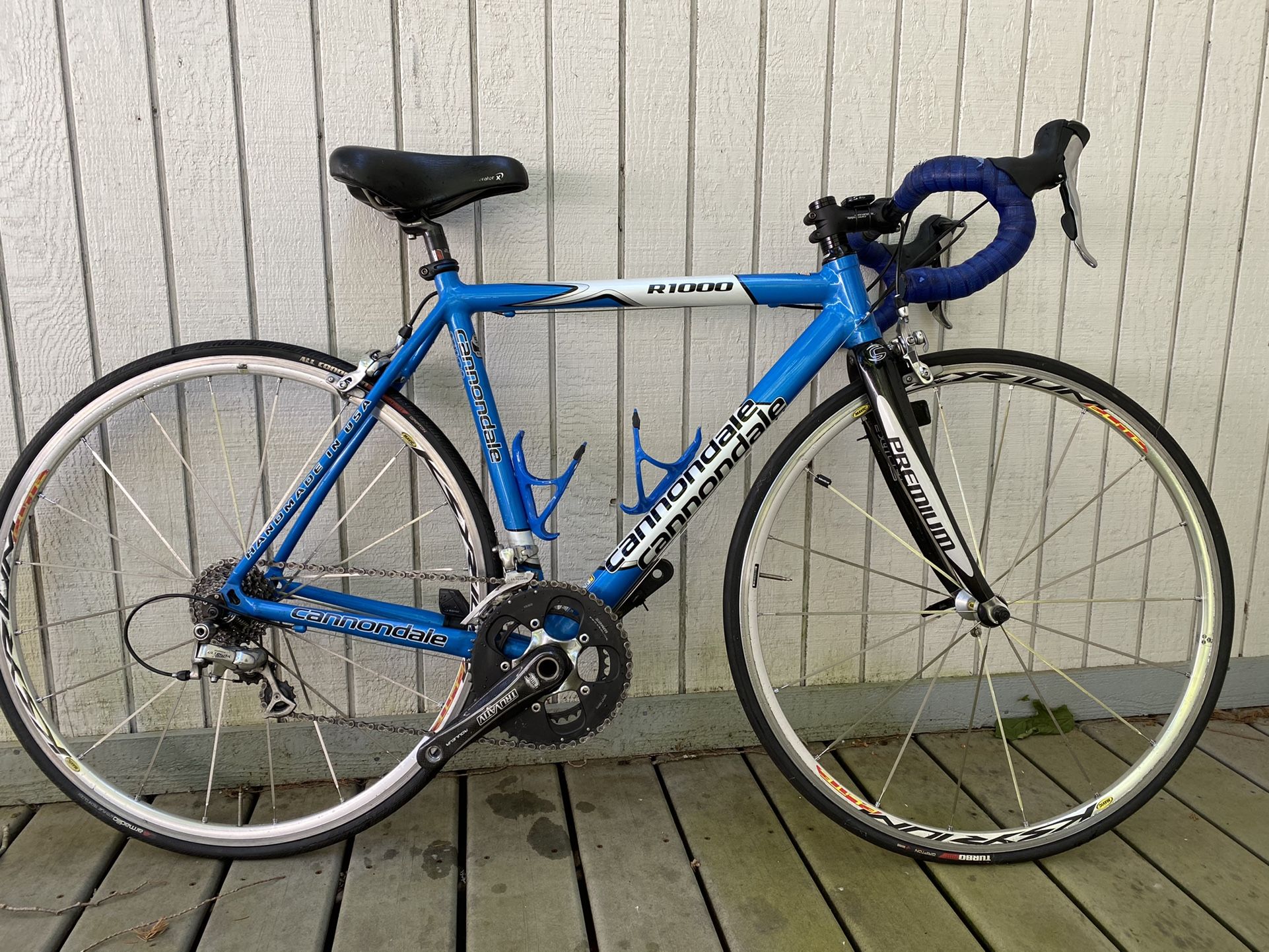 XS Cannondale R1000 Roadbike