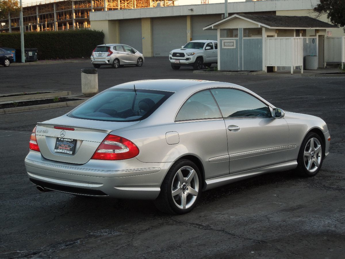 2005 Mercedes-Benz CLK500