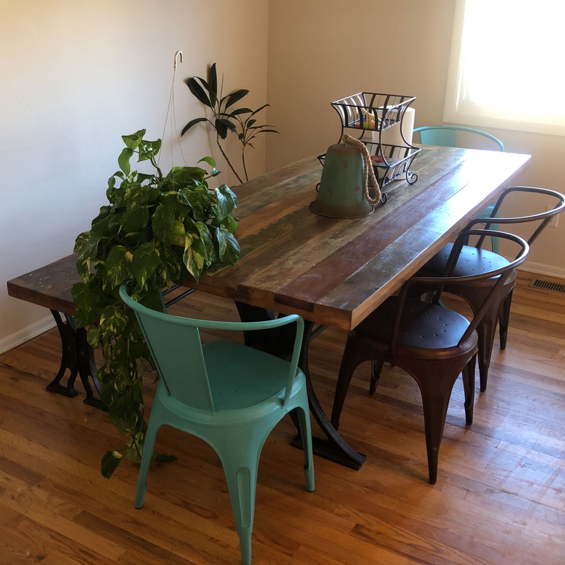 Dinning Table