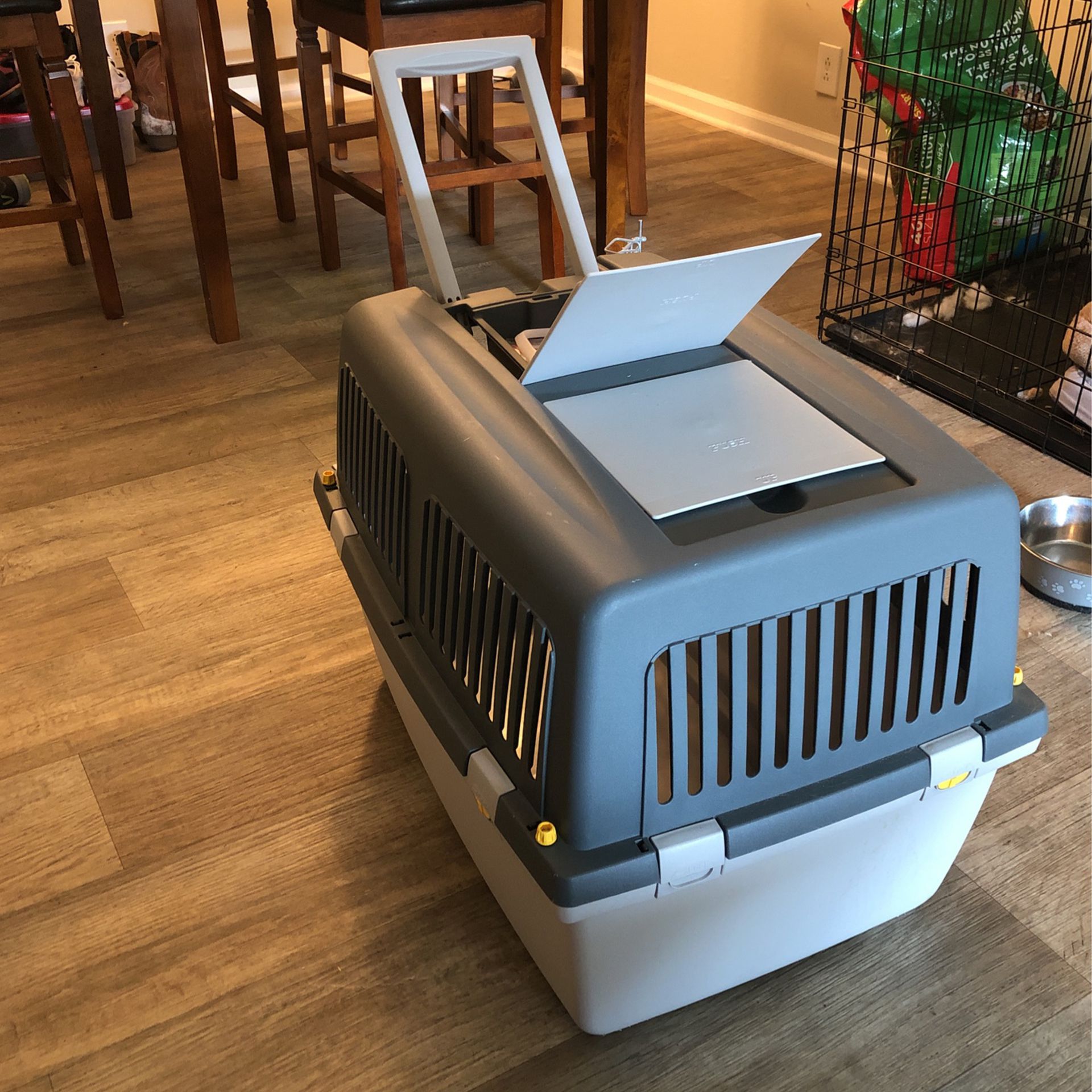 Large Puppy Travel Crate