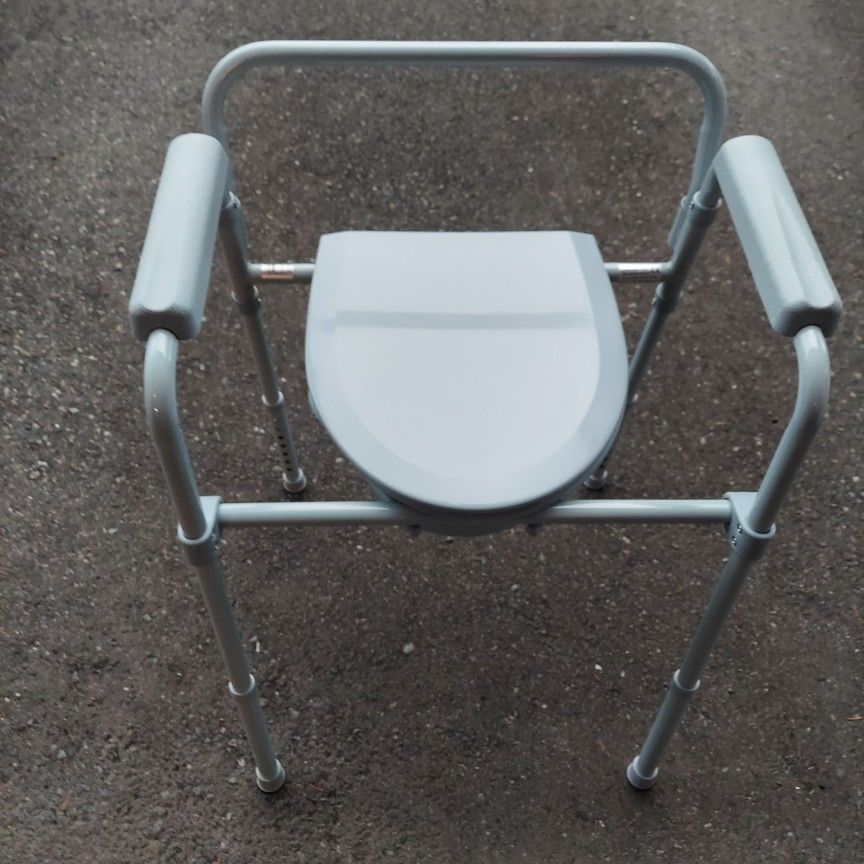 NEW Portable Commode