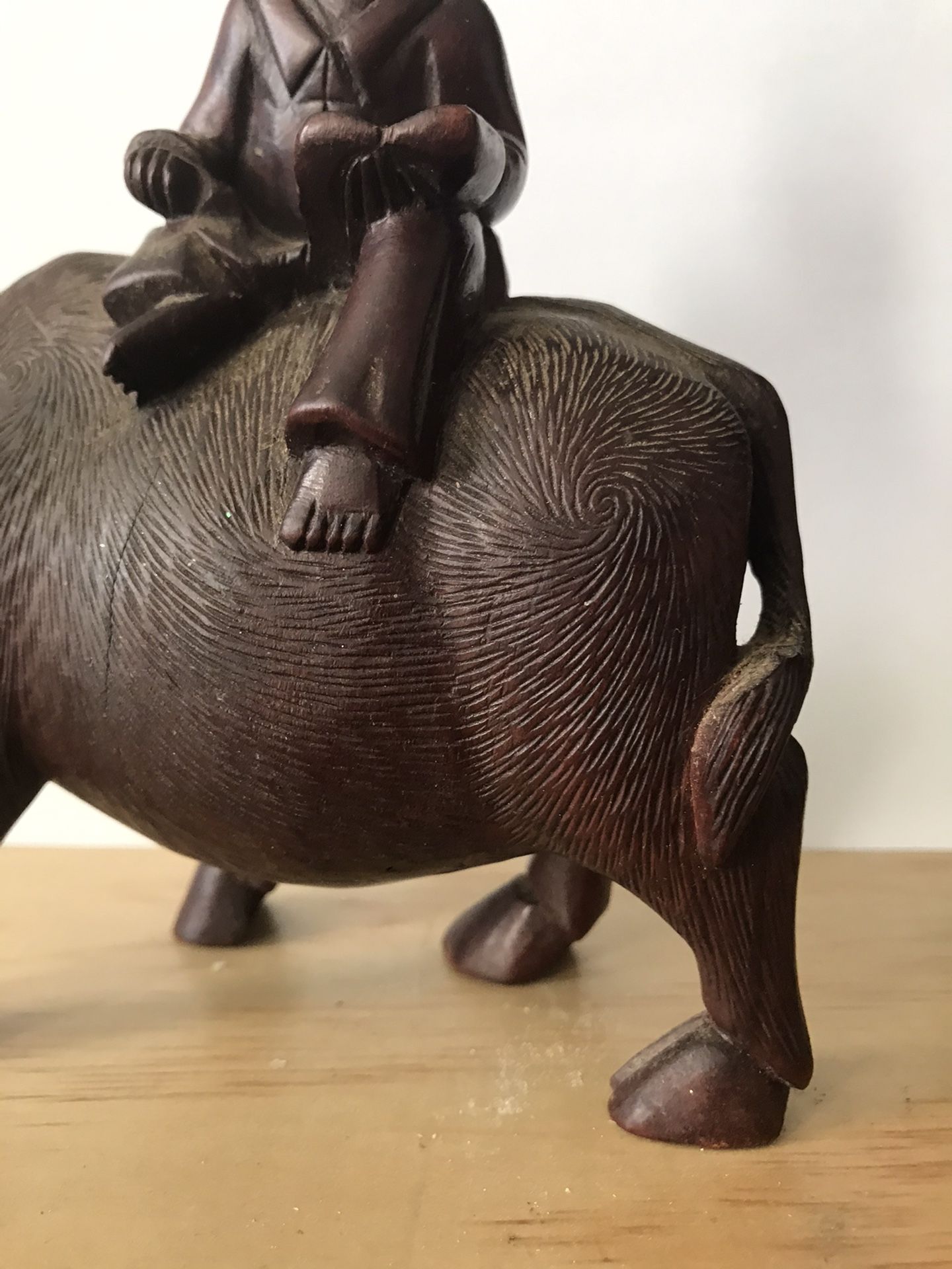 Chinese redwood carve