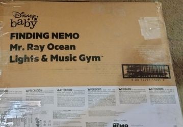 Bright Starts Disney Baby Finding Nemo Mr. Ray Ocean Lights & Music Gym, Ages Newborn +

 Thumbnail