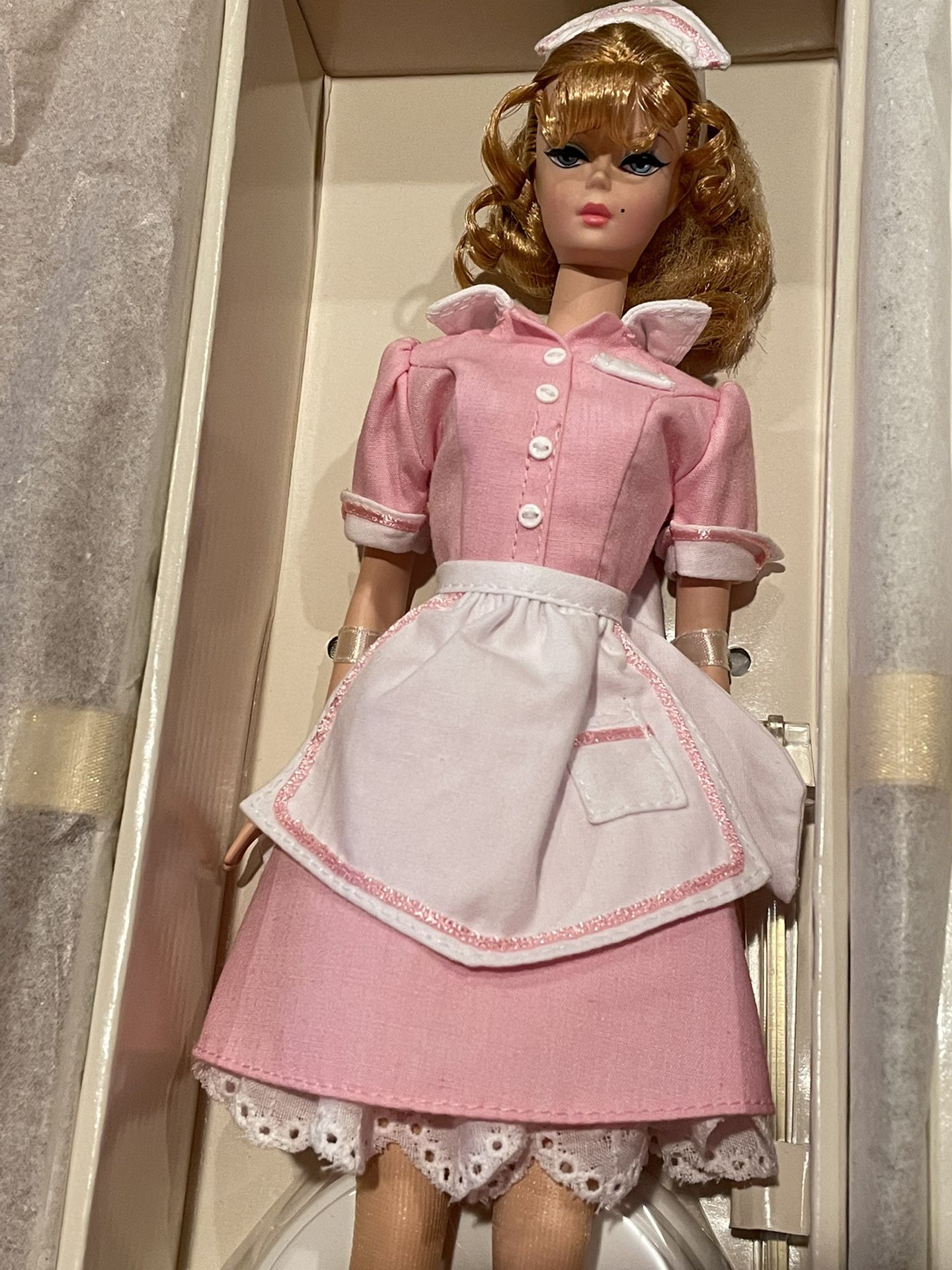 The Waitress Barbie Silkstone Fashion Model Collection Gold Label 