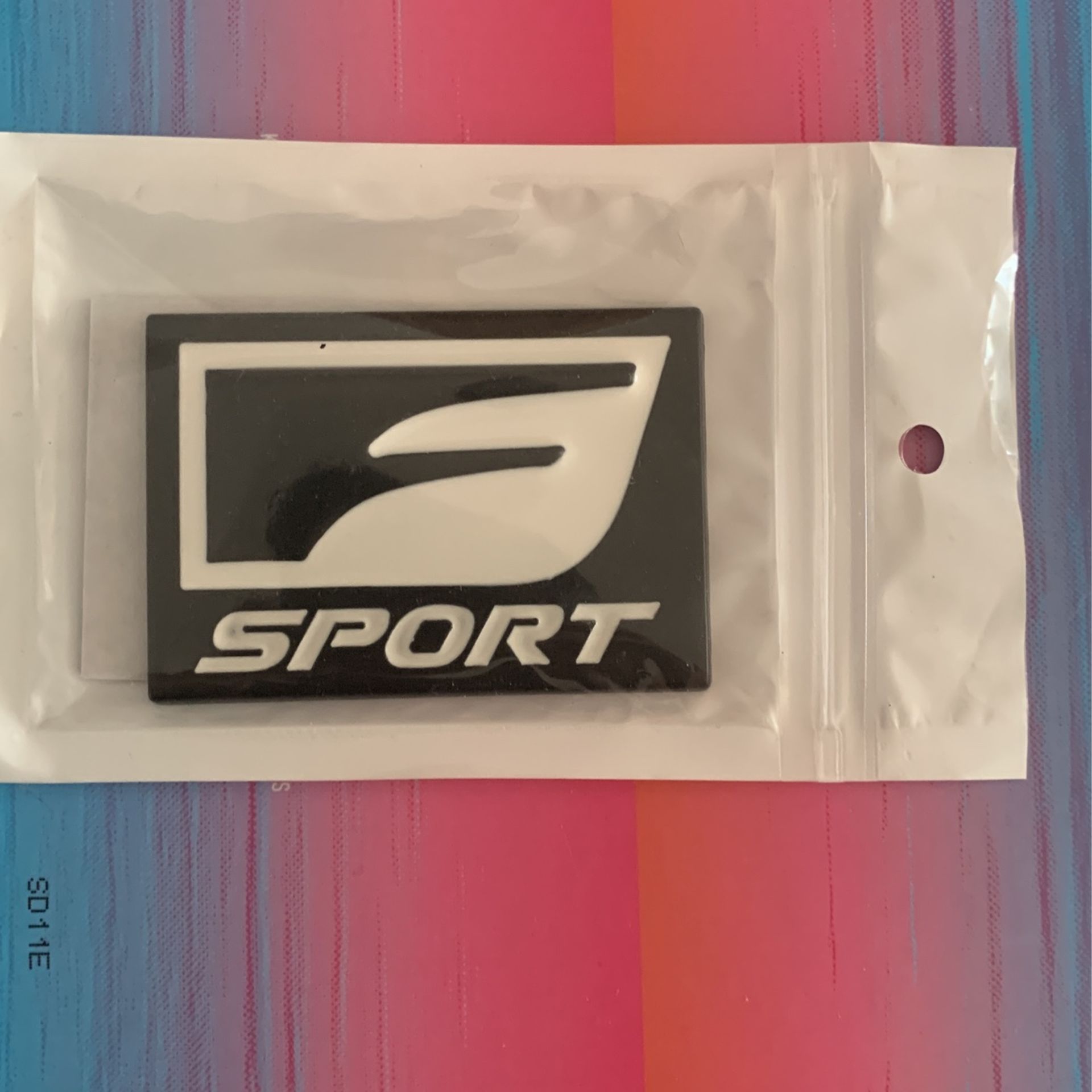 F SPORT EMBLEM (medal)
