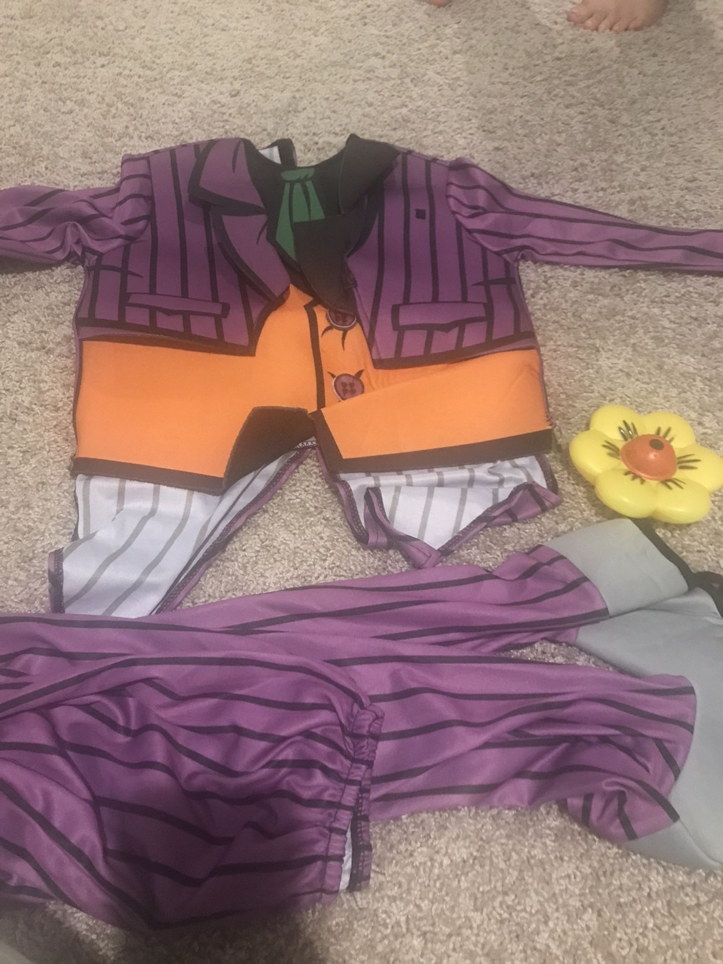 Joker Costume For Free Medium Size For 5-7 Years Old