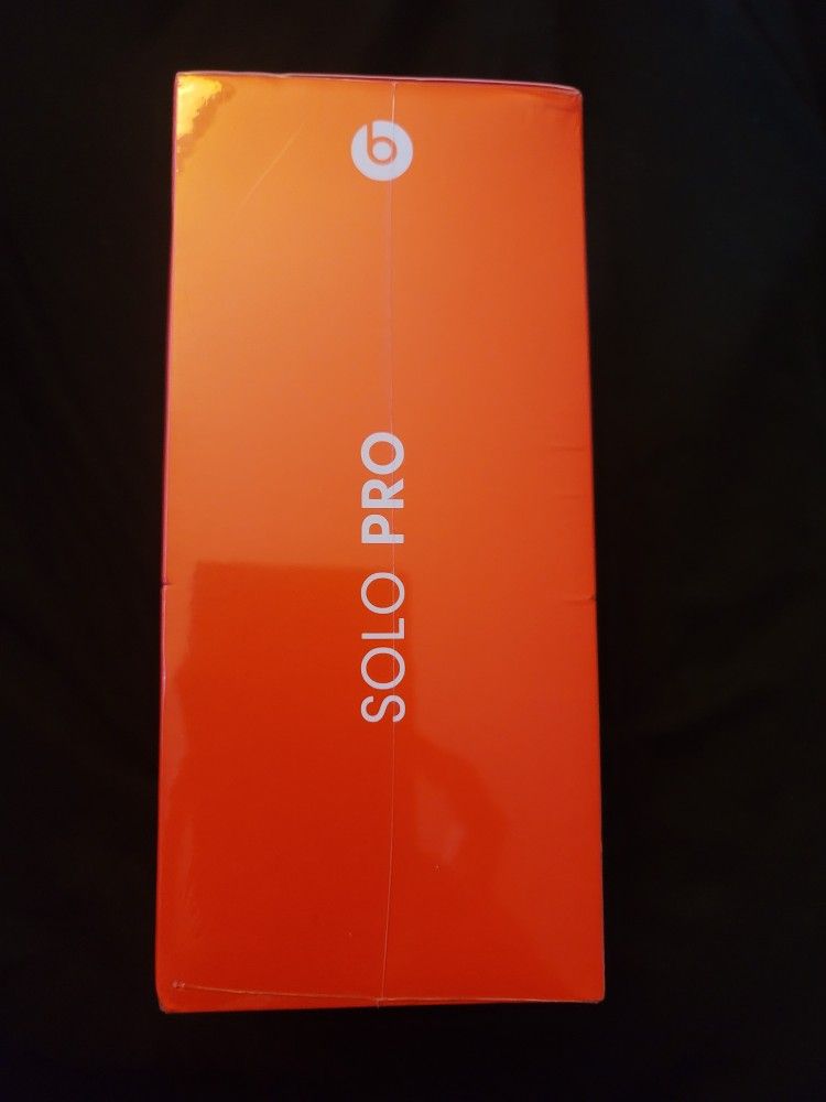 Beats Solo Pro Headphones