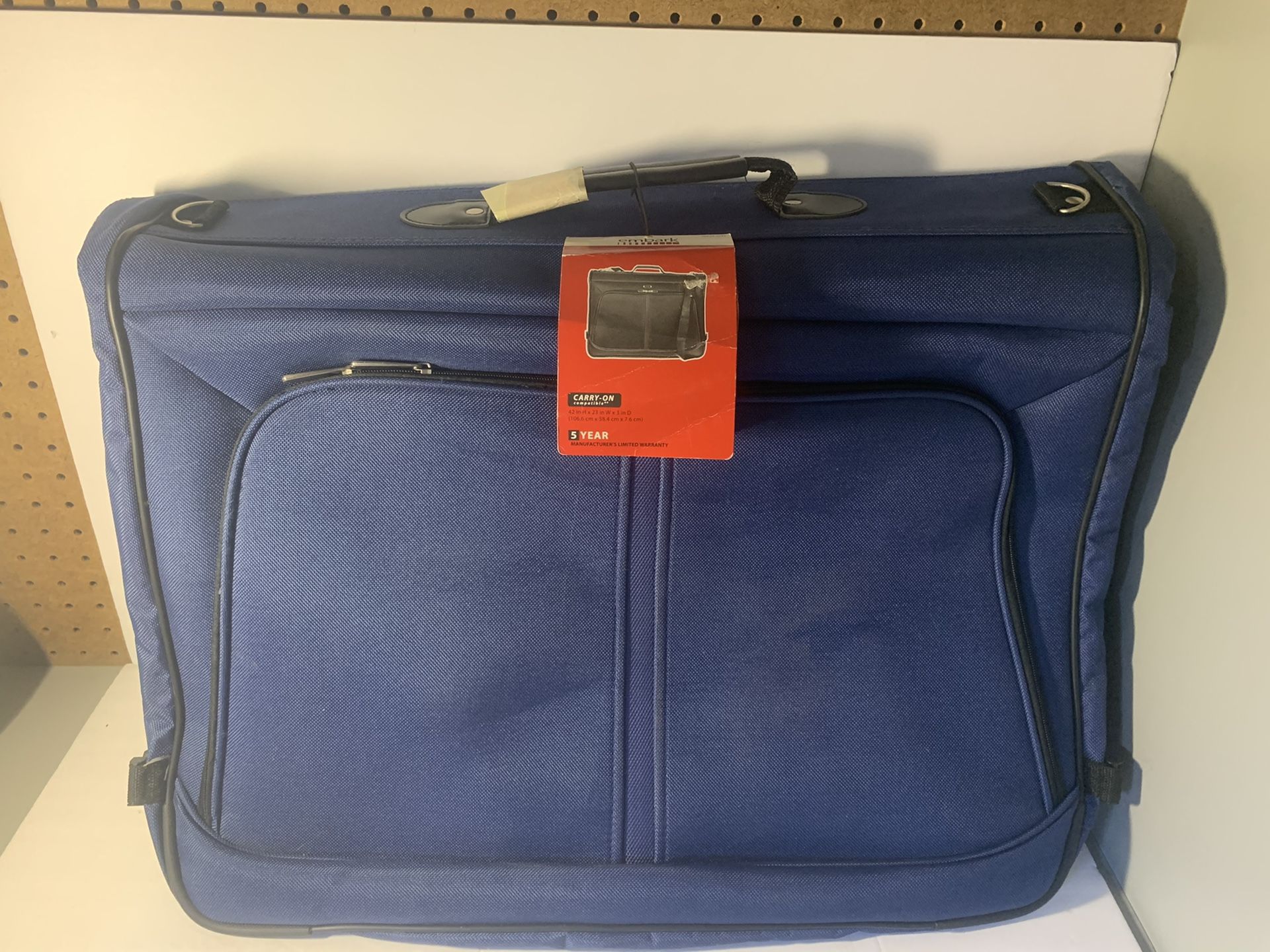 Embark Light Weight Carry-On Garment Bag for Flights Brand New