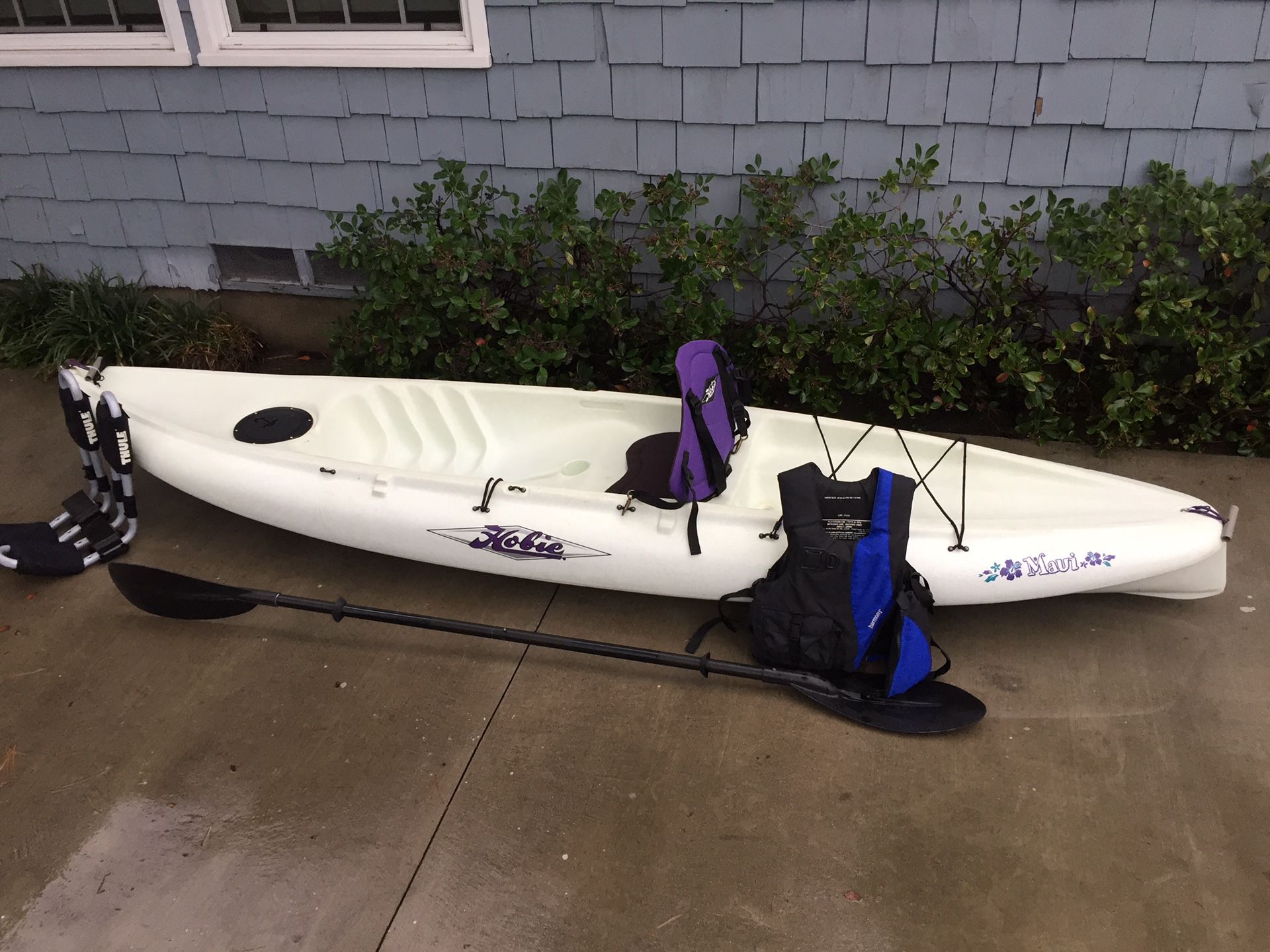 Hobie Maui kayak. Comes with seat, paddle, life vest and roof rack. Low