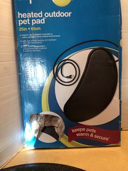 Petmate 25 In Outdoor Heated Pet Pad, Electric Keep Pets Warm & Secure  Usef Thumbnail