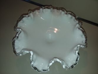 Beautiful Fenton Milk Glass Pedestal Bowl  Thumbnail