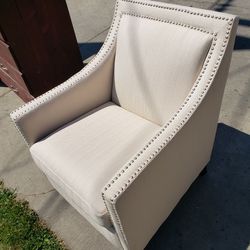 Accent Chair Like New Thumbnail