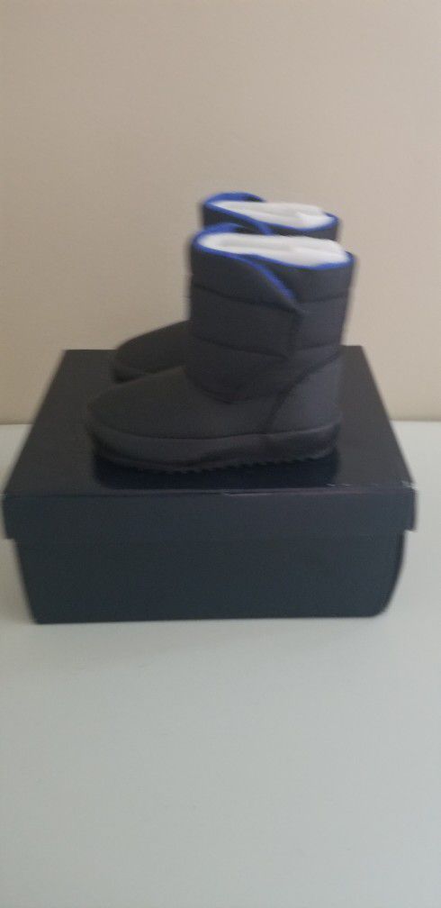Ralph Lauren Black Snow Boots, Size 4 Toddler