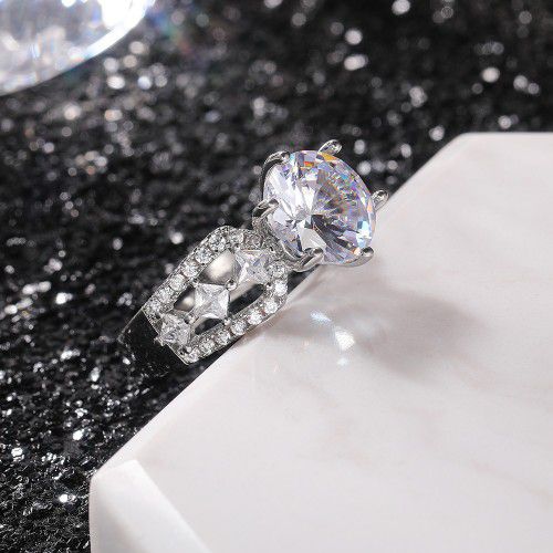 Beautiful Hollow Luxury CZ Silver Wedding/Promise Ring for Women, K787
 
  