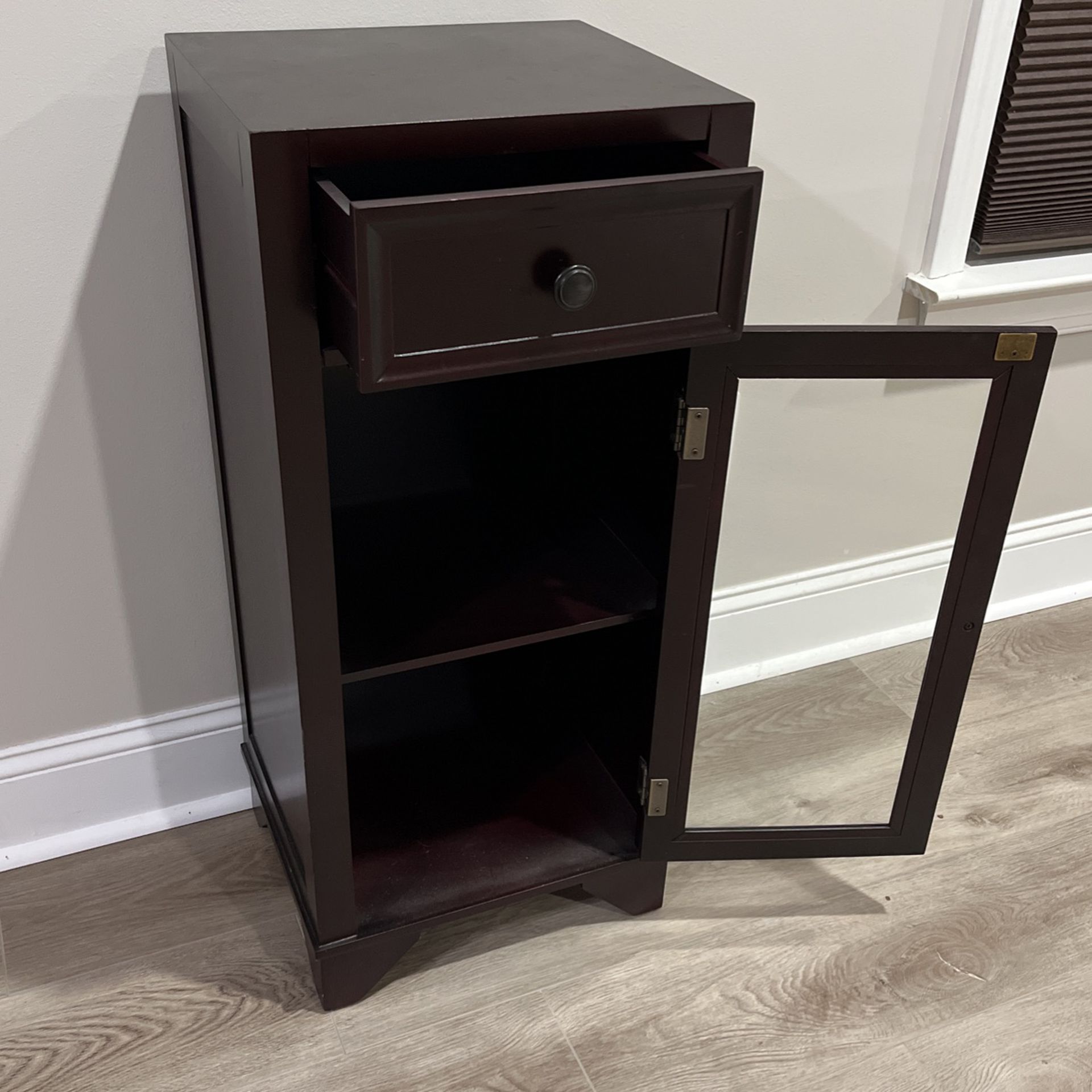 Side Table Cabinet 