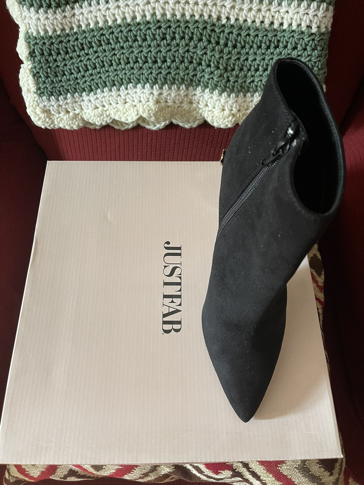 JustFab Women’s Ankle Boots Black Faux Suede