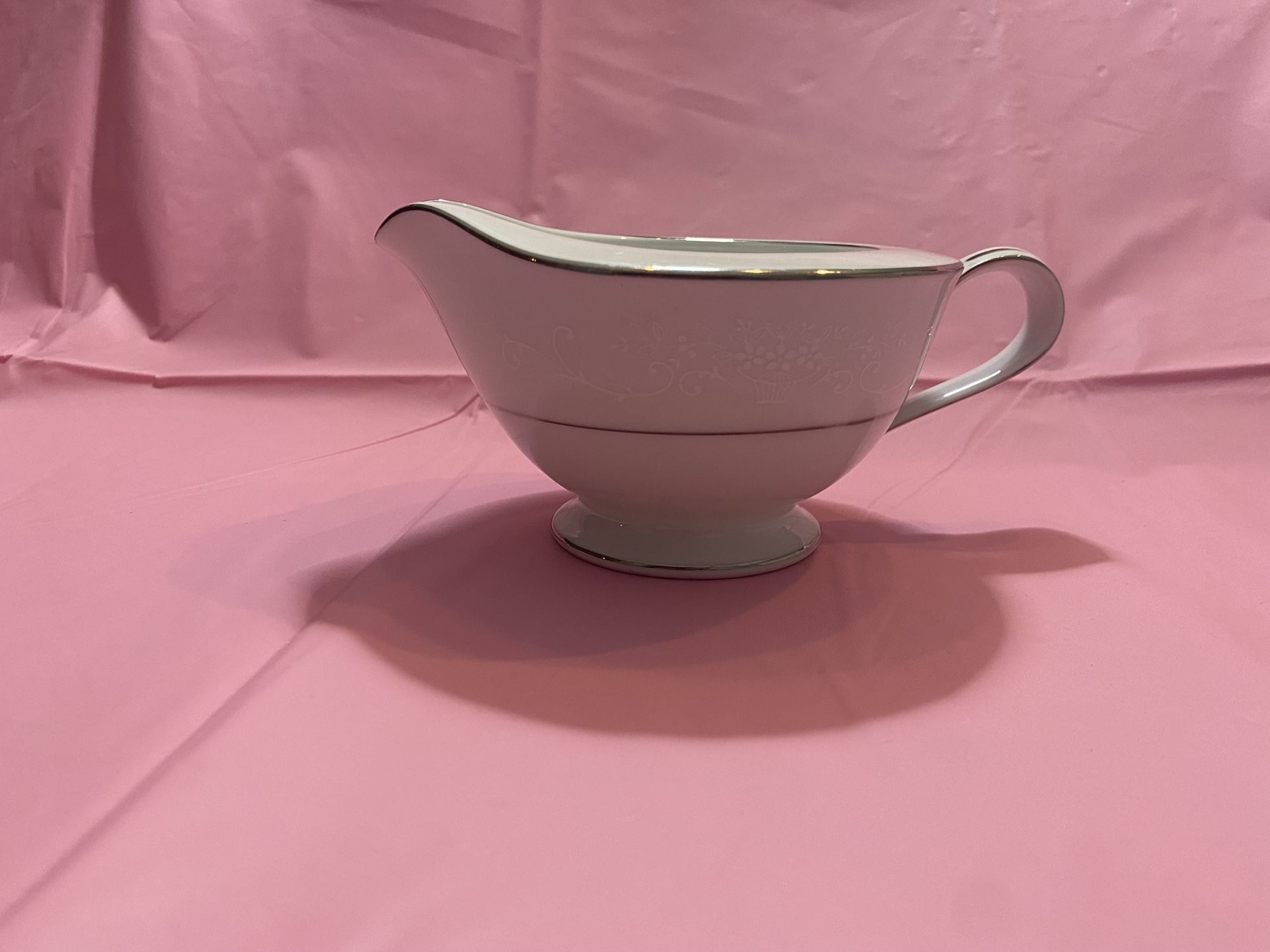 Noritake Creamer 1(contact info removed) 8oz