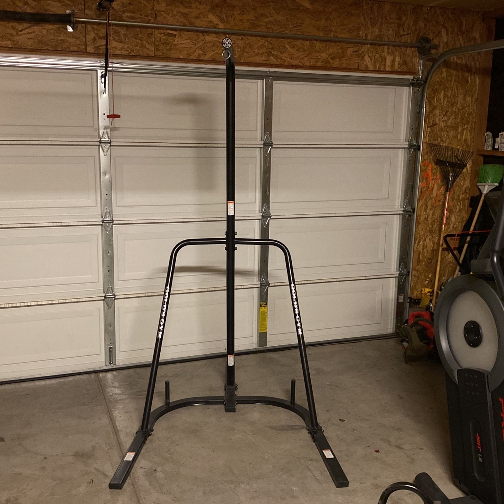 Bunching Bag Stand