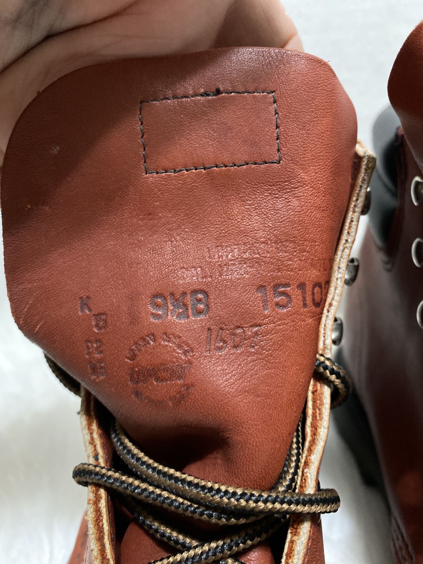 Red Wings Classic Women's Work Combat Leather Boots size 9 1/2 D 1607 Red Brown