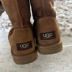 Tall UGG  Boots Size 8 Thumbnail