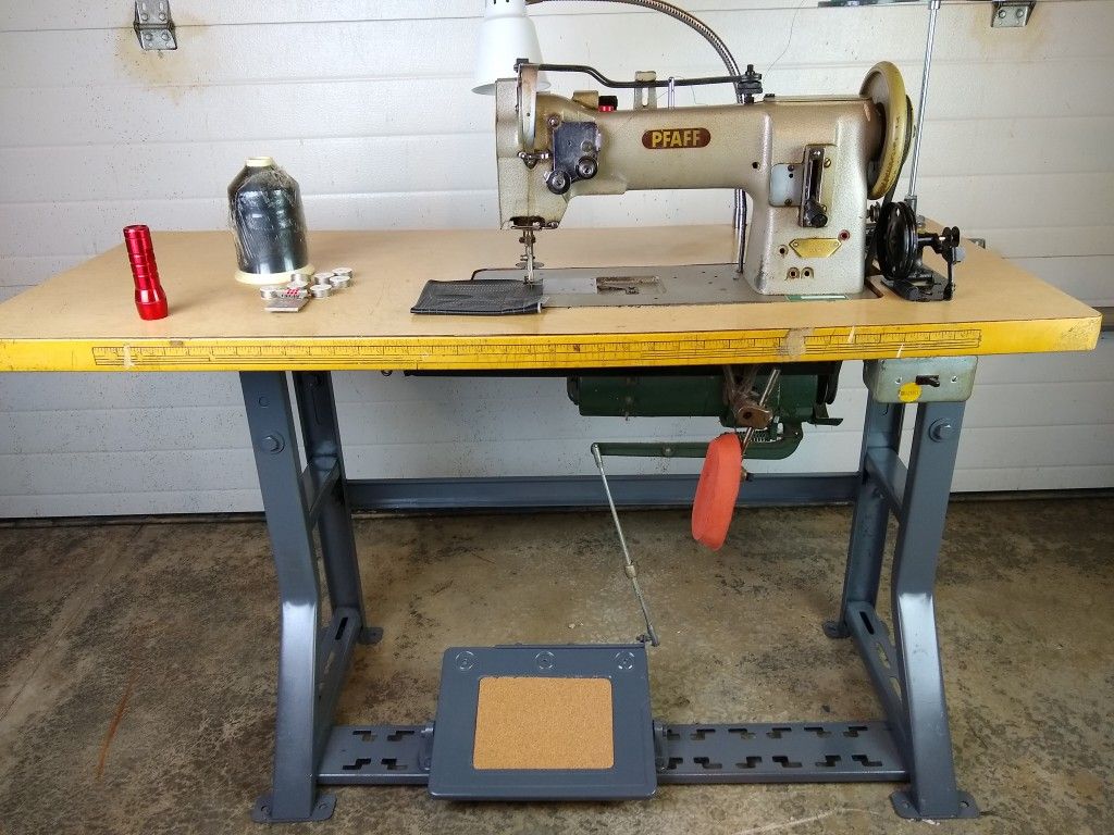 Pfaff 545 Walking Foot Sewing Machine with Reverse ( Industrial Commercial like Juki consew