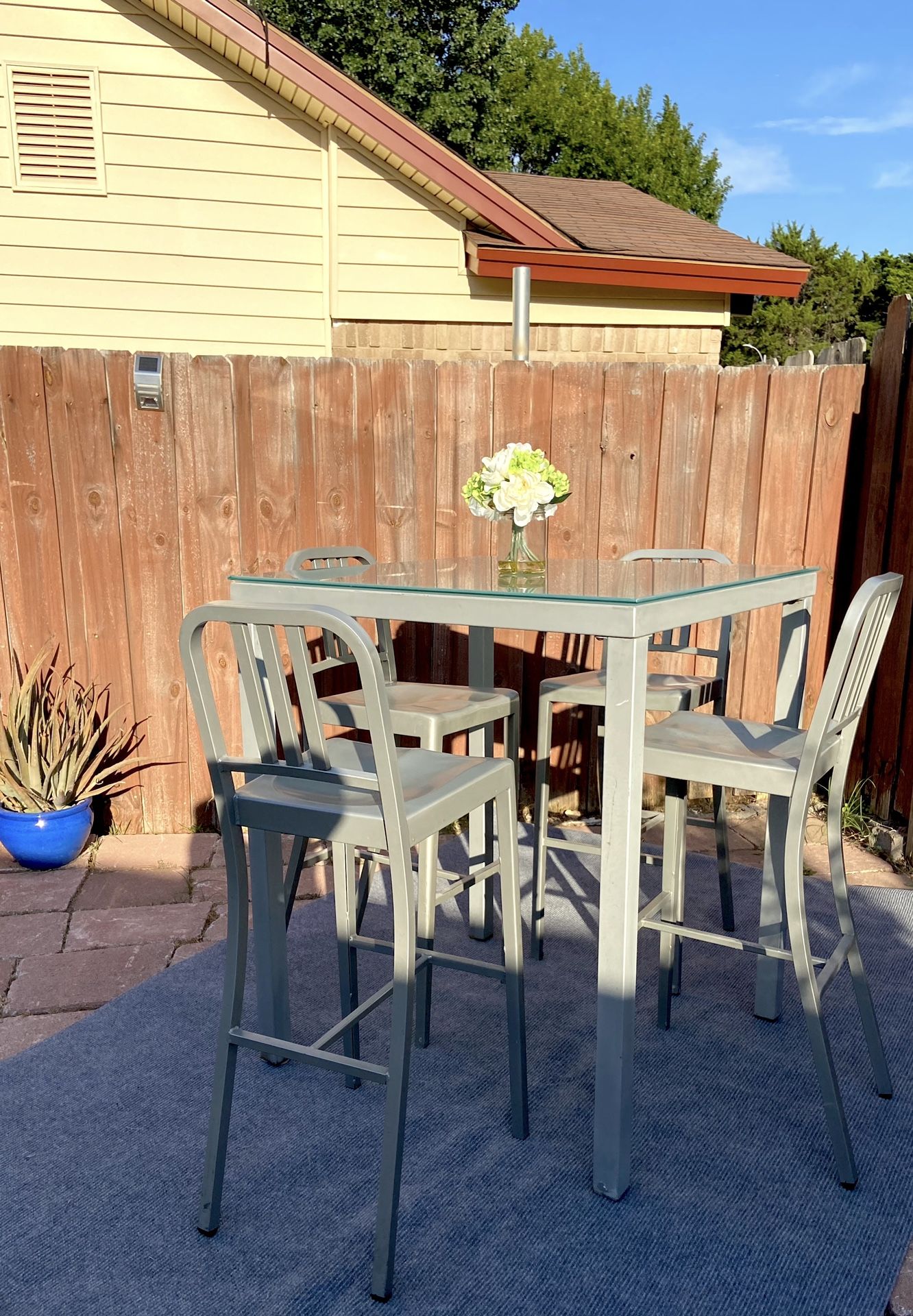 Breakfast Table Or Pud Table