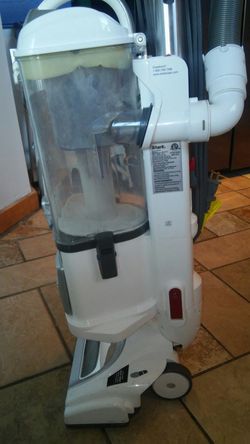 Shark vacuum cleaner Thumbnail