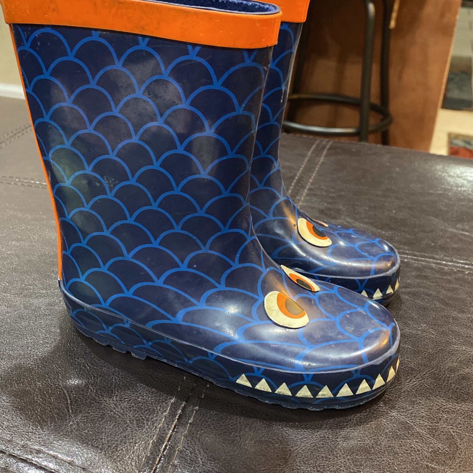 Rain boots Size 10 Toddlers