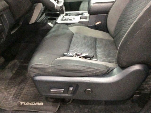 2016 Toyota Tundra 4WD Truck