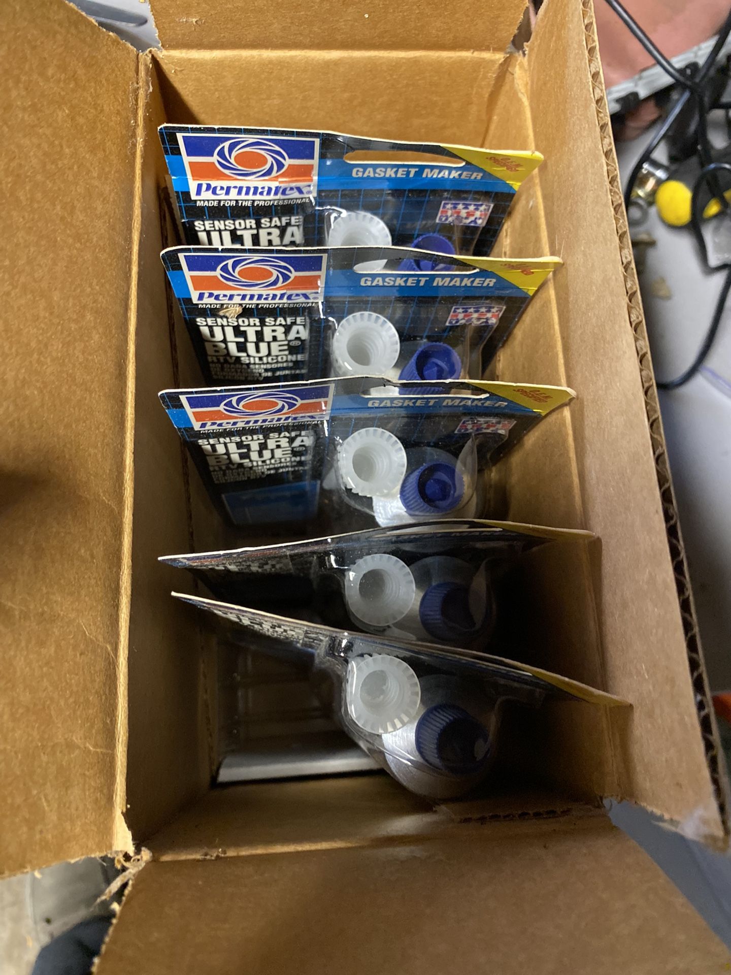 Permatex 81724 Ultra Blue