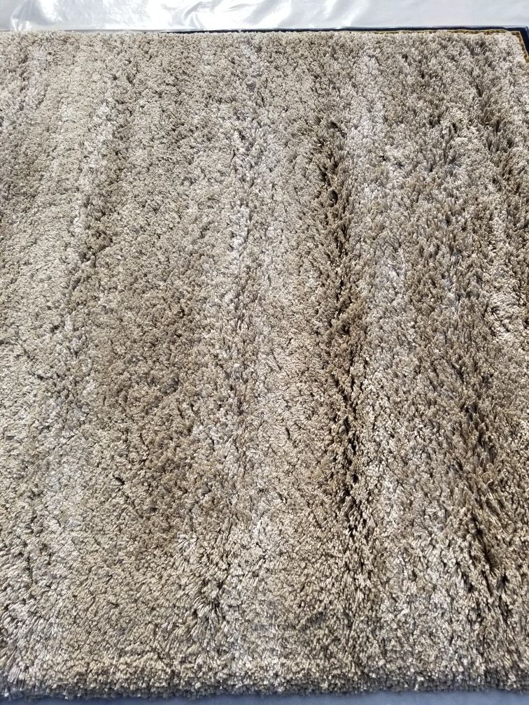 THOMASVILLE MARKETPLACE SAVOY SHAG RUGS 8X10 TAN AREA RUG for Sale in