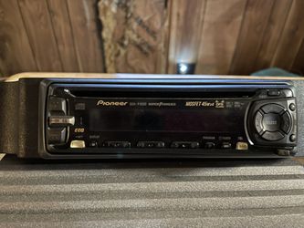 Pioneer receiver amplifier and wiring Harness removable face plate on receiver does not have Bluetooth only ask for 125  for complete set Thumbnail