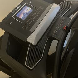 Nordictrack Elite900 Treadmill  Thumbnail