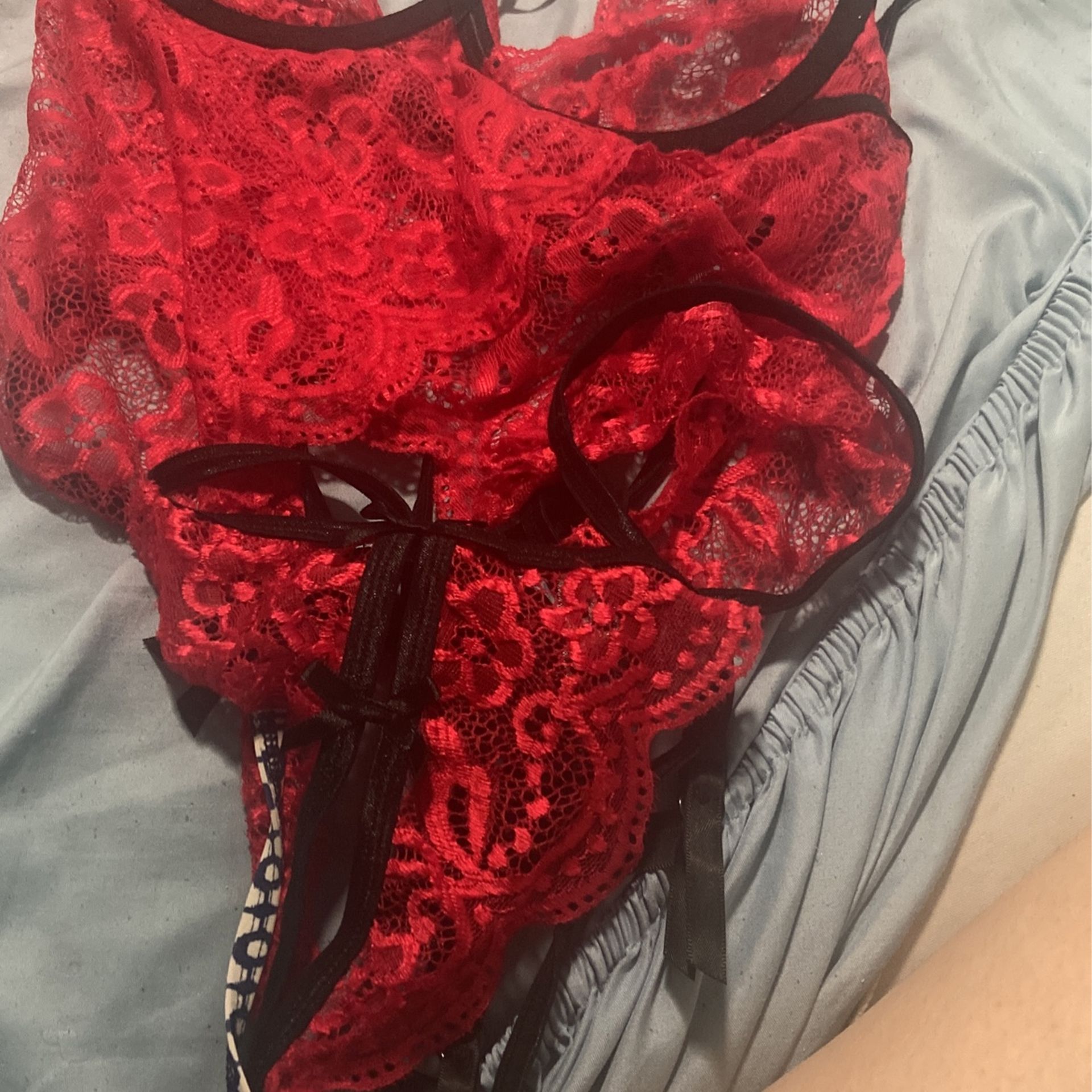 Traje De Baño Size S Y Traje Sexi Para Noche De Mujer