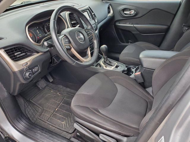 2016 Jeep Cherokee