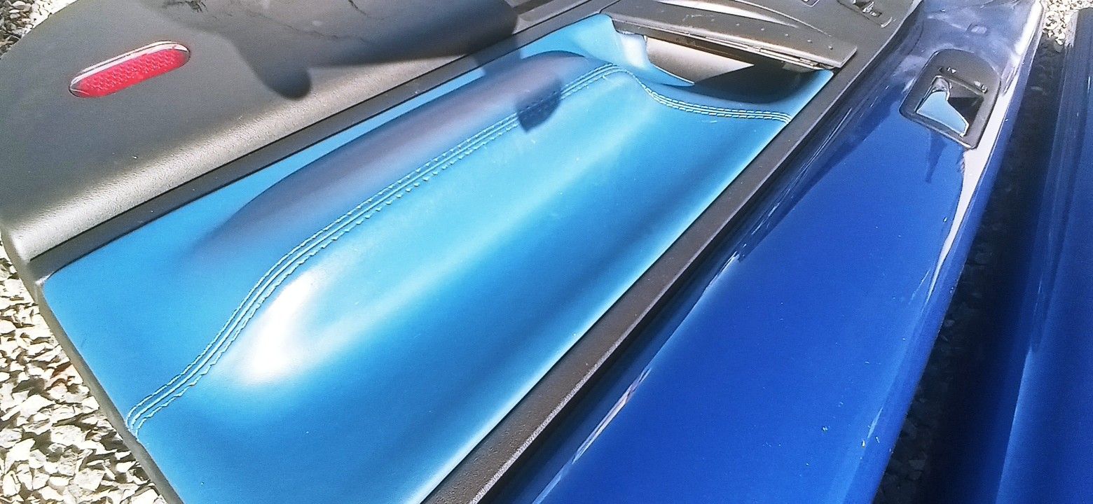 Blue New Beetle Bug Door Panels Black Trim 98 99 00 01 02 03 04 05
