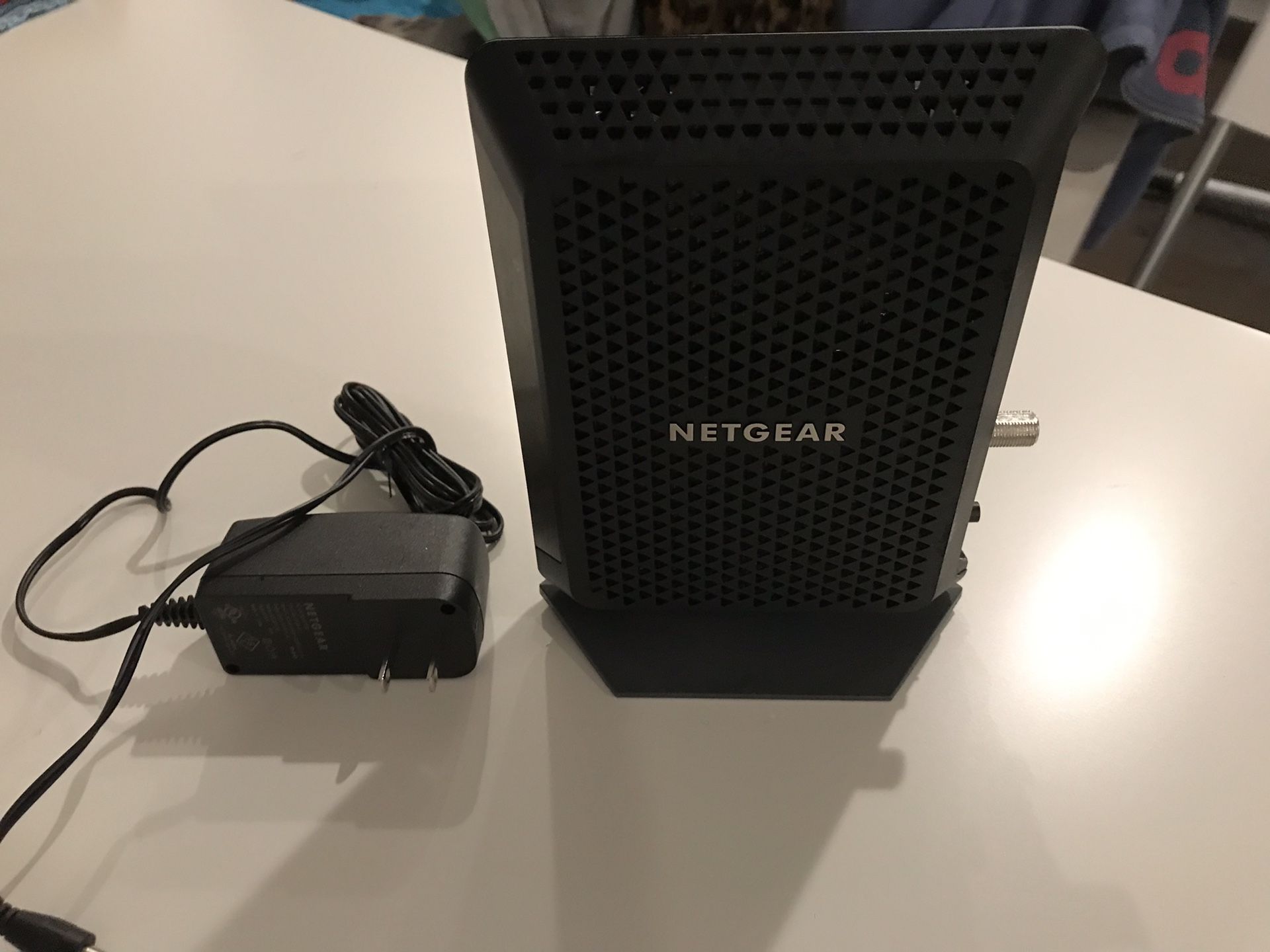 Netgear Cable Modem CM700 (Comcast / Xfinity Certified, Saves You The ...