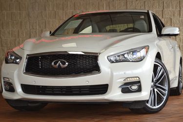 2017 INFINITI Q50 HYBIRD AWD ** ONE OWNER ** 8000 MILES ONLY ** LOADED ** LIKE BRAND NEW ** Thumbnail