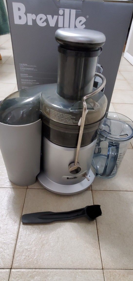 Breville Juicer