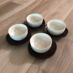Traditional Japanese Tea Cup With Saucers Thumbnail