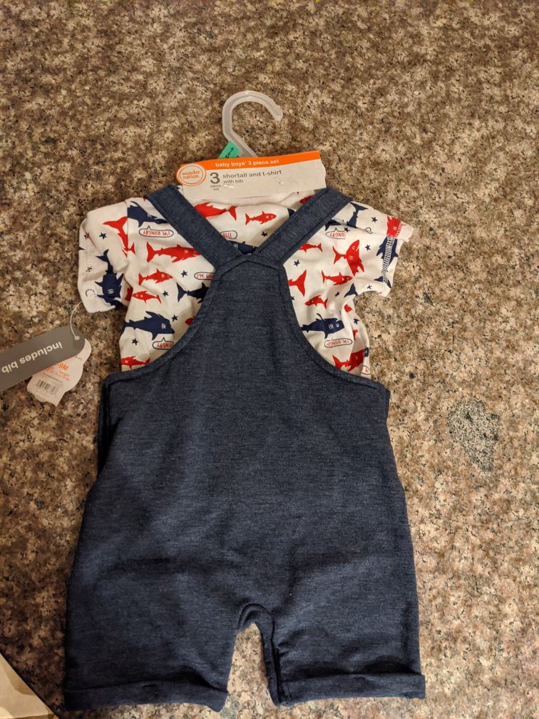 6/9 mo baby outfit. NEW