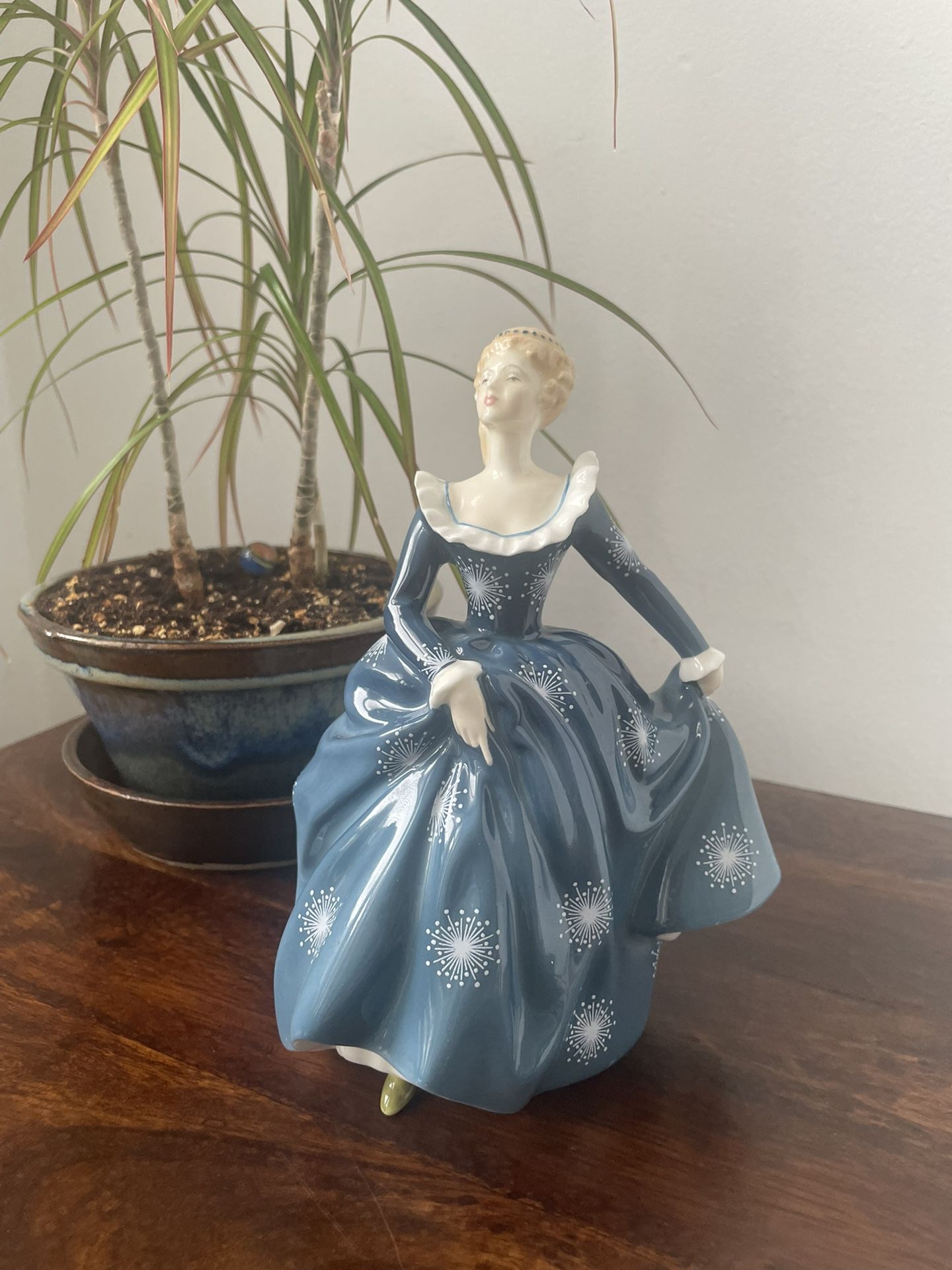 Royal Doulton Porcelain Figurine “Fragrance”