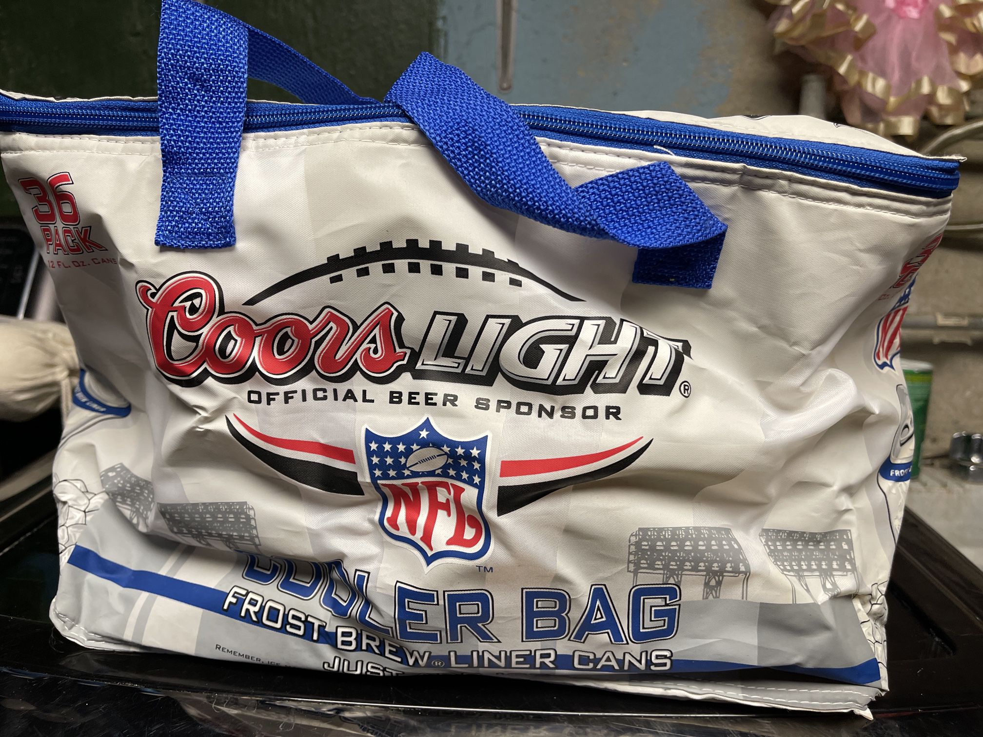 NFL Official 36 Pack Coors Light Cooler Bag 🥶 