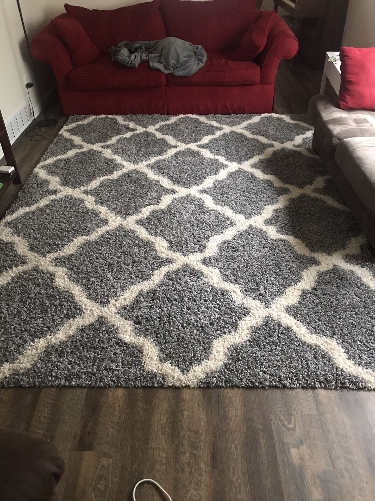 8x10 Non-shedding Shag Rug