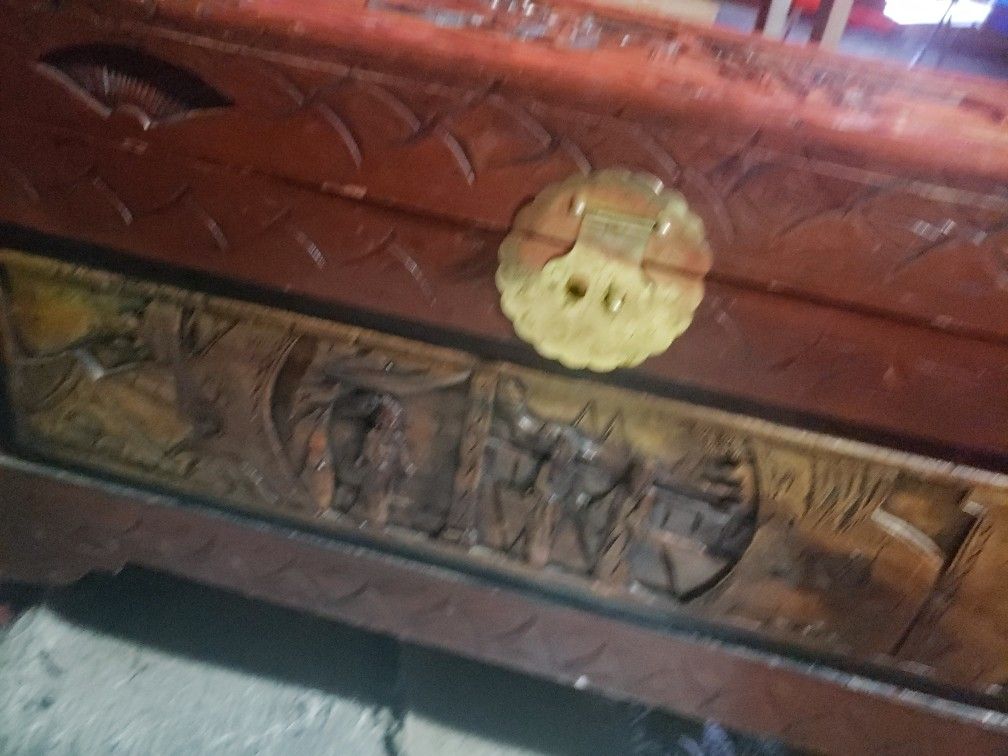 Antiques Chinese Carven