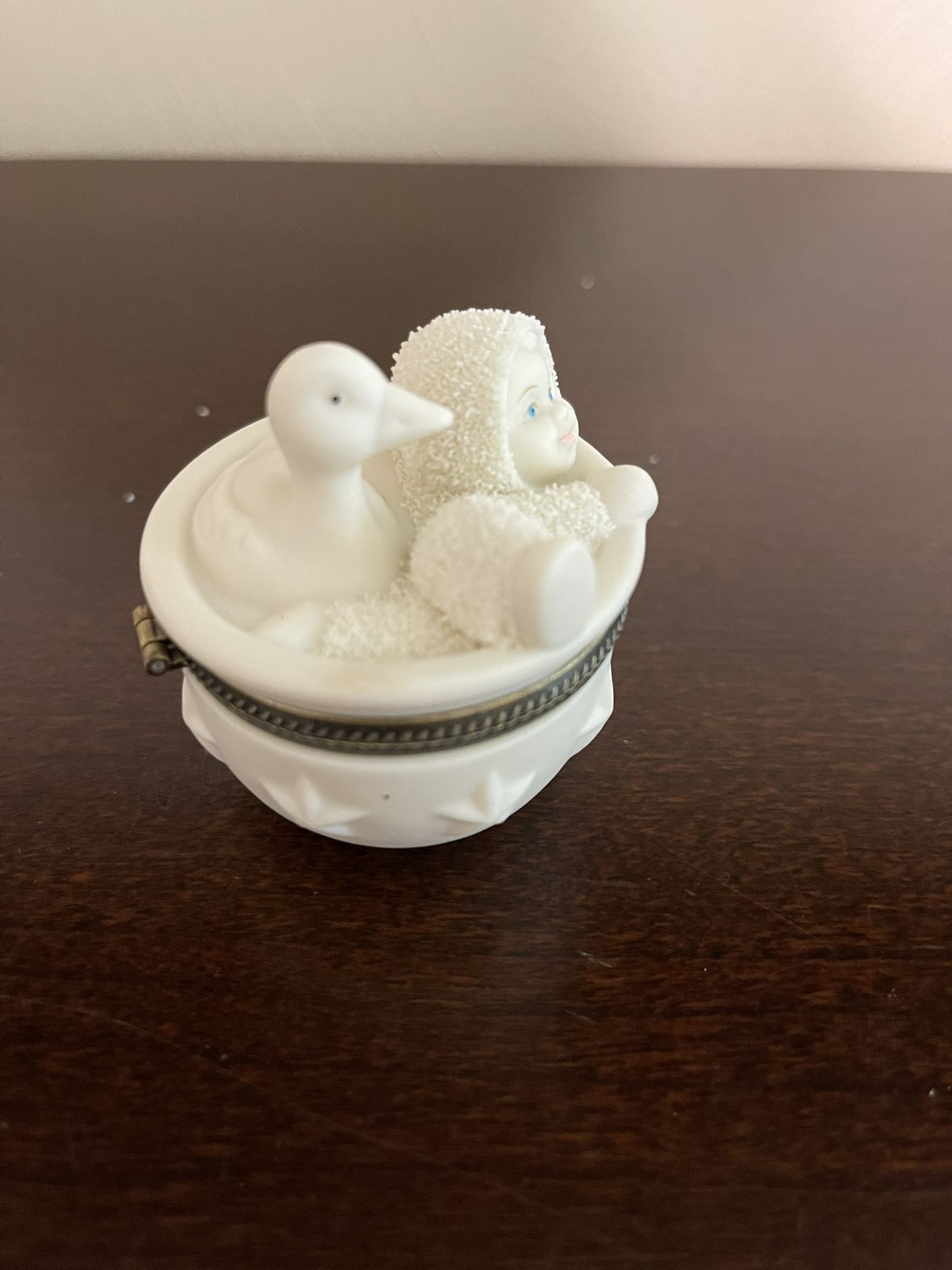 2/$25 or 3/$30 Snowbabies "Two For Tea Hinged Box"