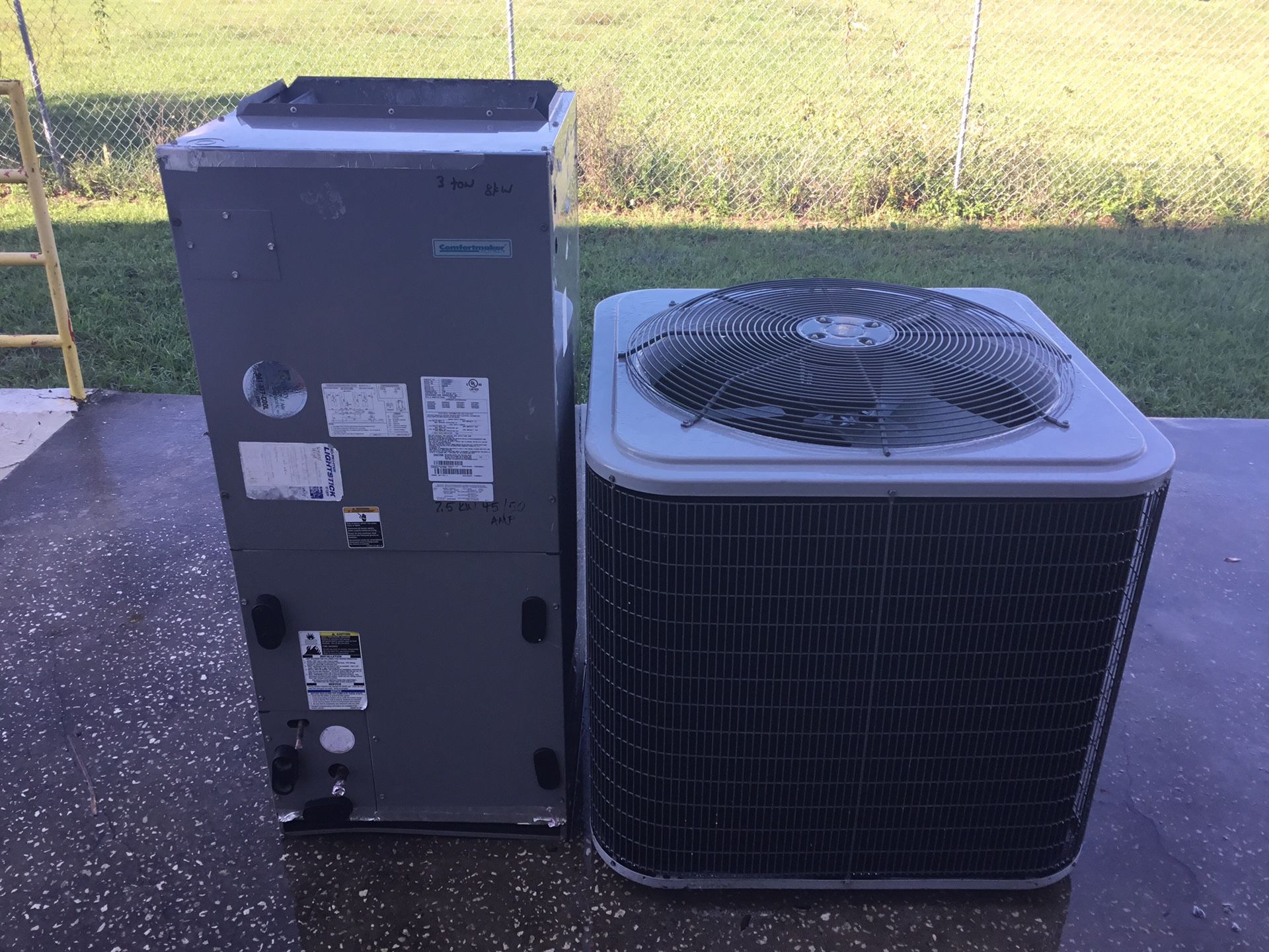 3 Ton Tempstar (Carrier) Heat Pump 410A freon for Sale in Pinellas Park