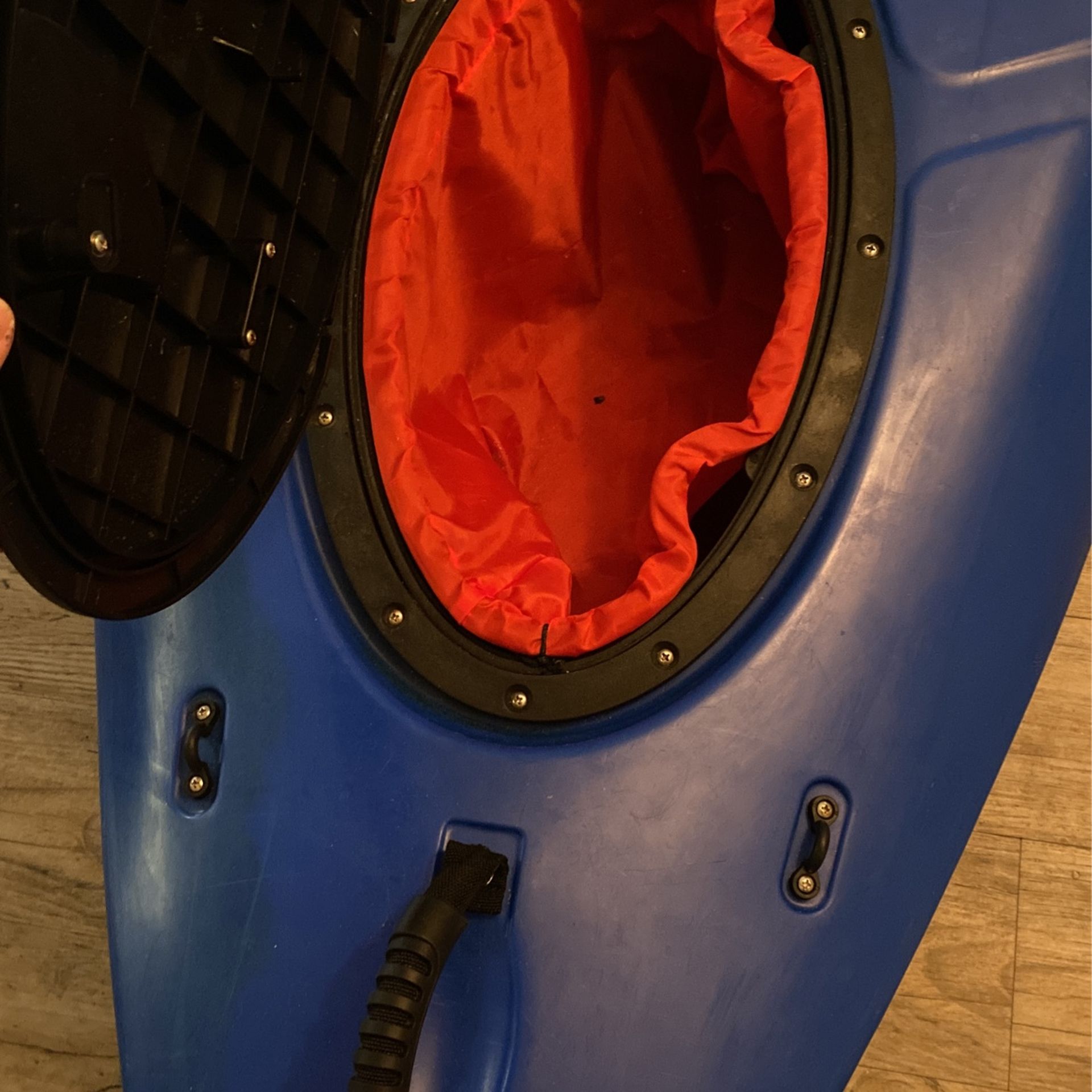 Kaku Wahoo 12.5ft Kayak (NEEDS TO GO) for Sale in Tampa, FL OfferUp