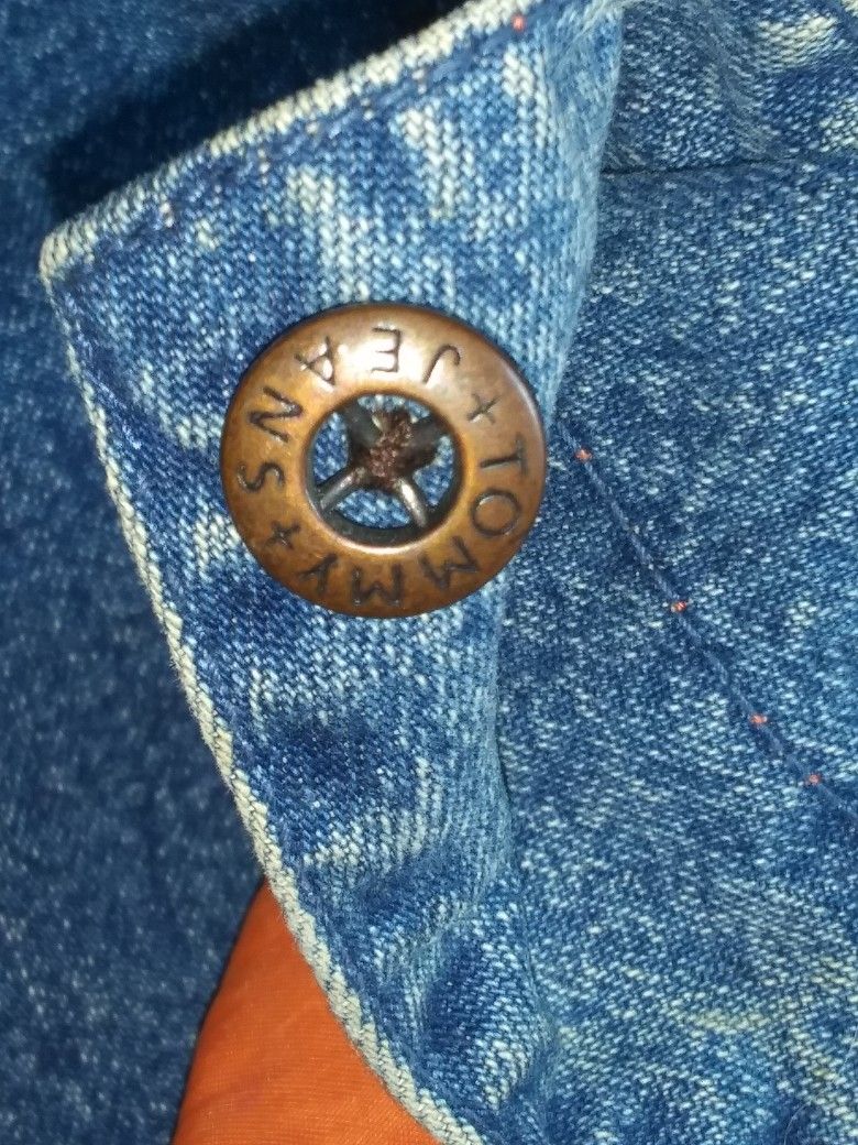 TOMMY JEANS DENIM JACKET